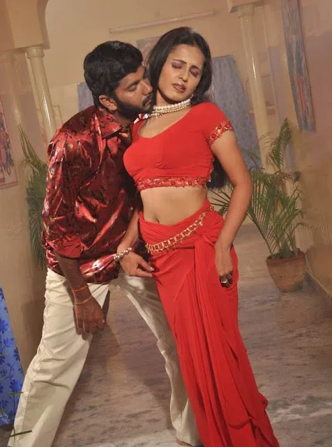 Aashika-Hot-Bikini-Wallpapers