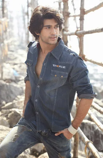 Abijeet Duddala Hot Photo Gallery