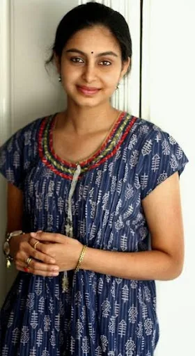 Abhinaya-Hot-Sexy-Bikini-Wallpaper