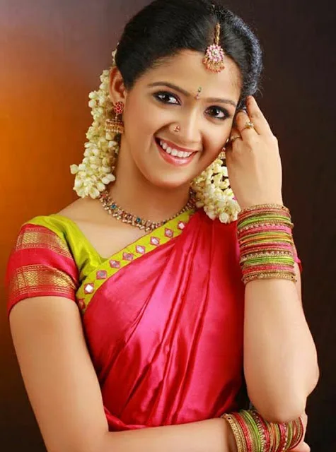 Abirami-Hot-Bikini-Images