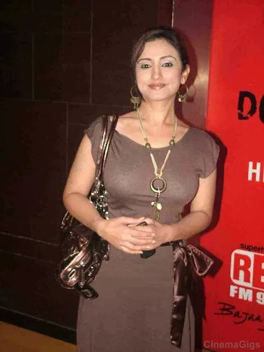 Divya Dutta Hot Pictures