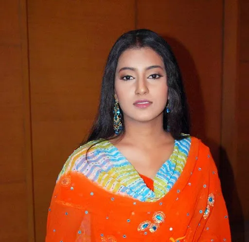 Additi-Gupta-Hot-Sexy-Bikini-Pic