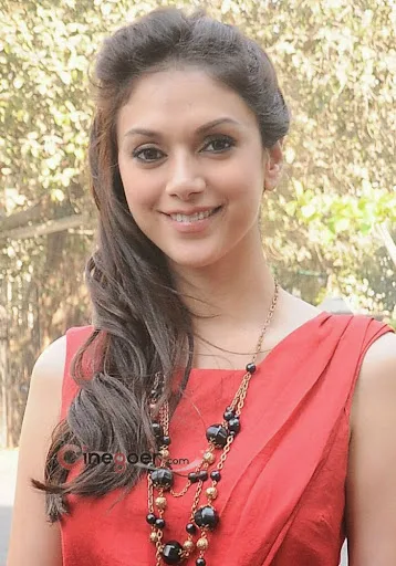 Aditi Rao Hydari Hot Sexy Bikini Album, Images, Photos, Stills
