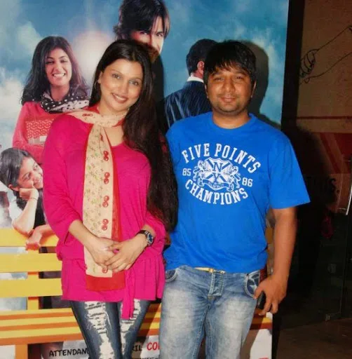 Ahmed-Khan-Stills