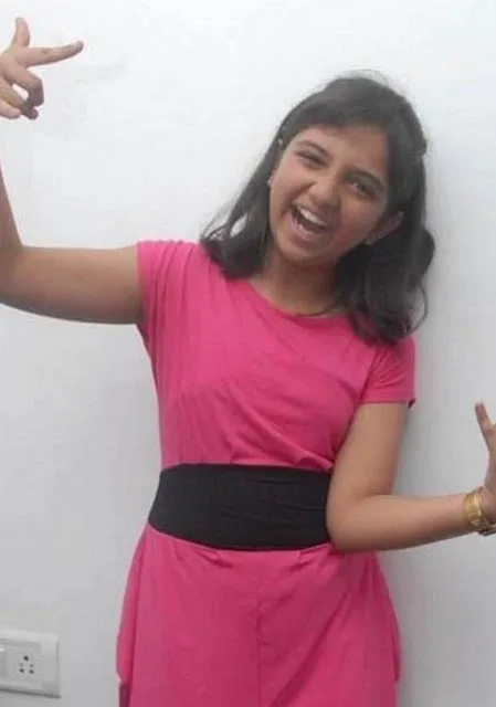 Ahsaas-Channa-Hot-Bikini-Pic 