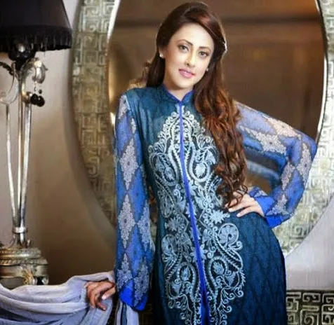 Ainy Jaffri Hot Sexy Bikini Wallpapers