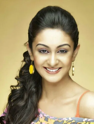 Aishwarya-Arjun-Hot-Sexy-Bikini-Image-gallery