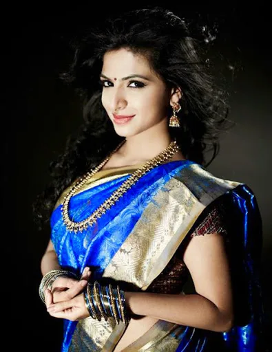 Akshara-Menon-Hot-Sexy-Bikini-Wallpapers