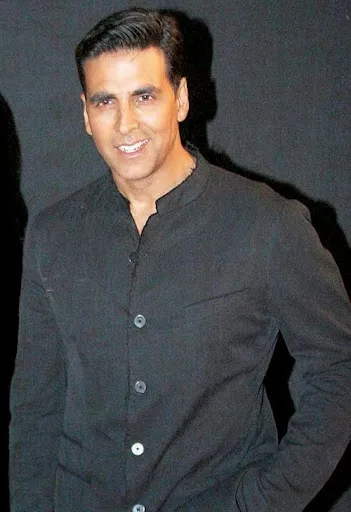 Akshay Kumar Hot Scene Shirtless Body Pics