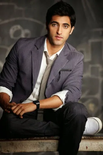 Akshay-Oberoi-Photo
