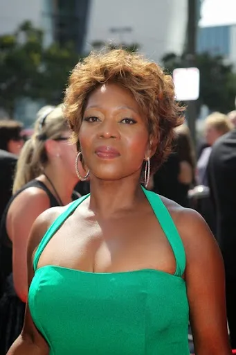 Alfre Woodard Hot Sexy Bikini Wallpapers