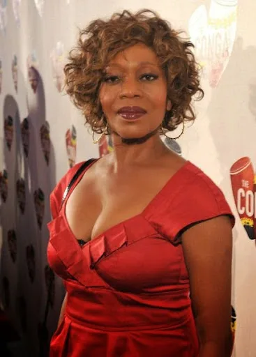 Alfre Woodard Hot Sexy Bikini Images