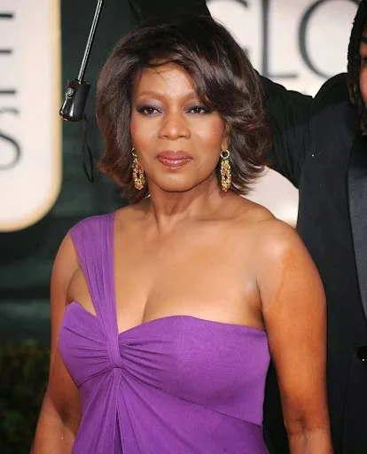 Alfre Woodard Hot Sexy Bikini Photos