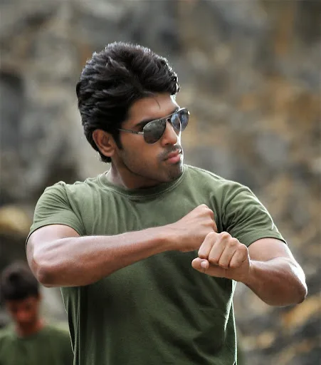 Allu Sirish Photo Gallery, Family Photos, Latest Images