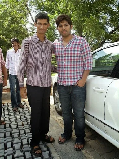 Allu Sirish Hot Pics