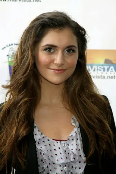 Alyson Stoner Hot Sexy Bikini Image Gallery