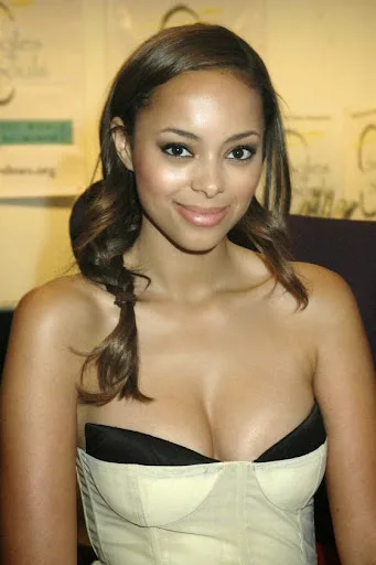 Amber Stevens Hot Sexy Bikini Pic
