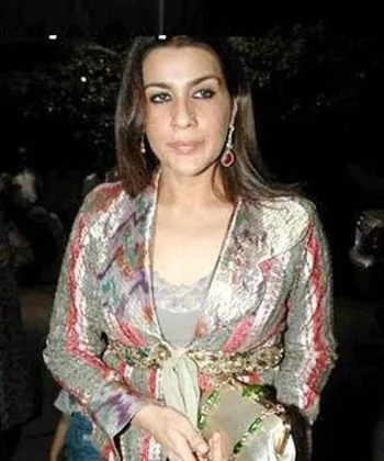 Amrita Singh Hot Bikini Photos