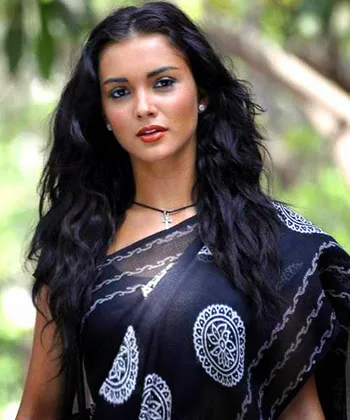 Amy Jackson Hot Sexy Bikini Still