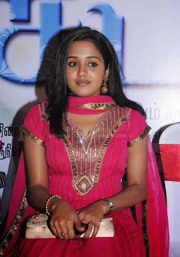 Ananya-Hot-Pics