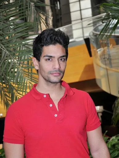 Angad Bedi Biography, Biodata, Profile, Details, Wiki