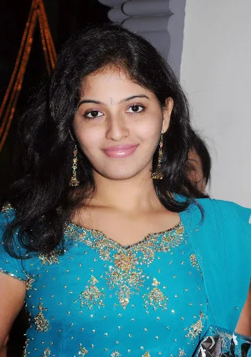 Anjali-Hot-Bikini-Pic