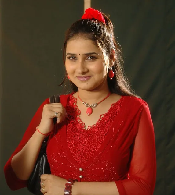 Anju-Asrani-Hot-Bikini-Stills