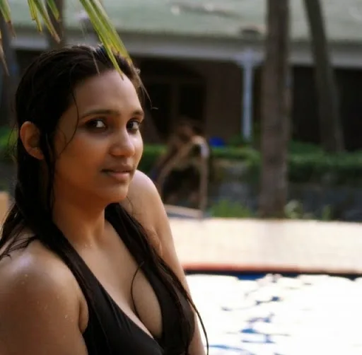 Annie Zaidi Hot Sexy Bikini Pictures