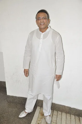 Annu Kapoor Hot Images