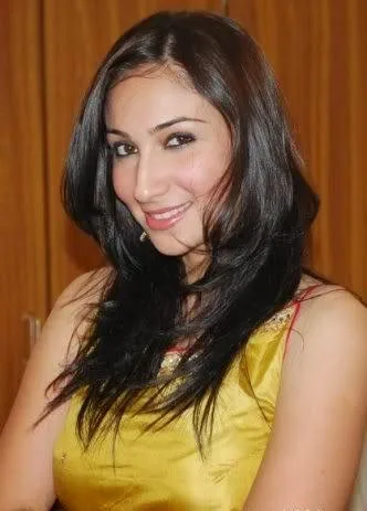 Anoushey Ashraf Hot Sexy Bikini Stills