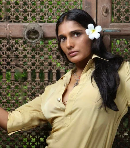 Anu-Agarwal-Hot-Photos