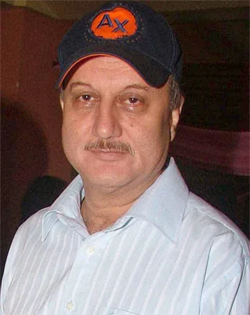 Anupam Kher Hot Comedy Scene Shirtless Stills