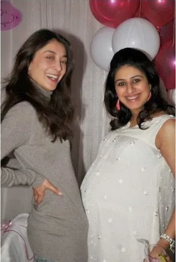 Anusheh Asad Hot Sexy Bikini Pictures