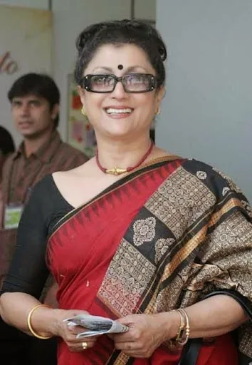 Aparna-Sen-Hot-Bikini-Photo