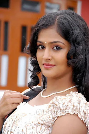 Archana-Gupta-Hot-Stills