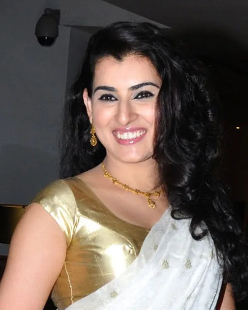 Archana-Hot-Bikini-Still