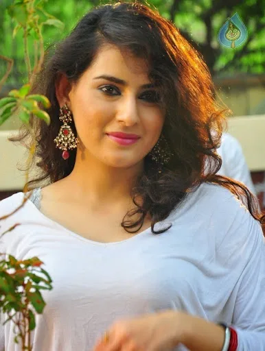 Archana Hot Sexy Bikini Pics
