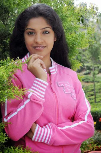 Archana-Jose-kavi-Hot-Bikini-Wallpapers