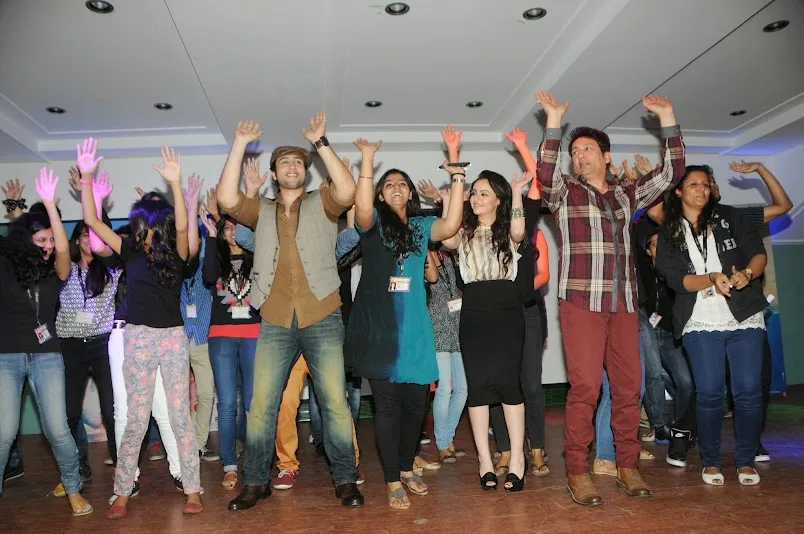 Ariana Ayam Hot Bikini Image Gallery, Images, Photos, Stills, Pics