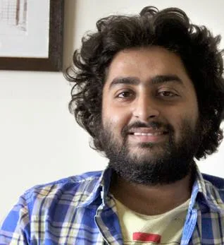 Arijit Singh Hot Scene Shirtless Body Pics