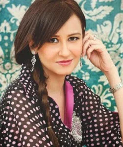 Arjumand Rahim Hot Sexy Bikini Images