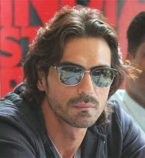 Arjun-Rampal-Hot-Pic