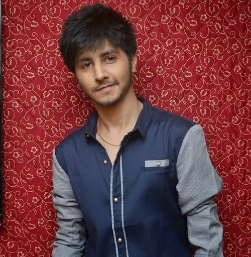 Arjuna Harjai Photo Gallery, Family Photos, Latest Images
