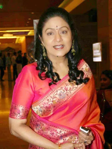 Aruna-Irani-Hot-Bikini-Images