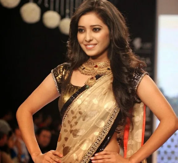 Asha-Negi-Hot-Bikini-Image-Gallery