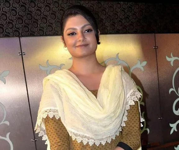 Ashima Sharma Hot Sexy Bikini Pictures