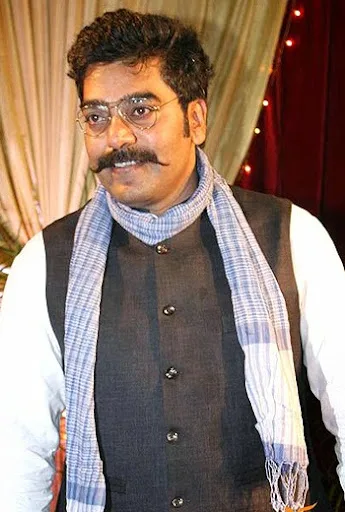 Ashutosh Rana Hot Scene Shirtless Body Photos