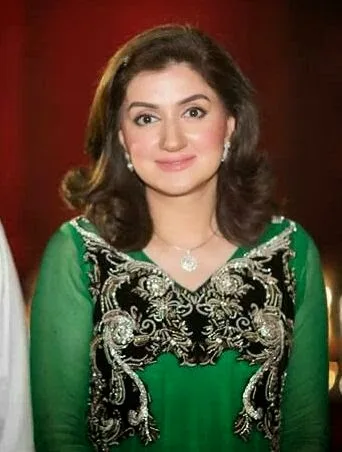 Ayesha Sana Hot Sexy Bikini Wallpaper