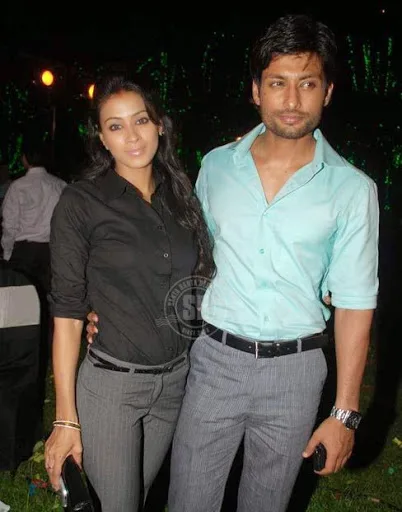 Barkha-Bisht-Sengupta-Hot-Bikini-Wallpaper