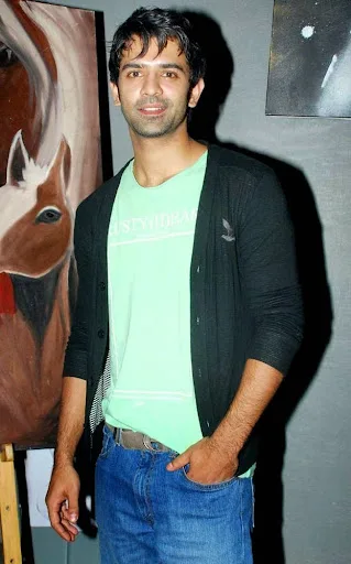 Barun Sobti Hot Wallpapers